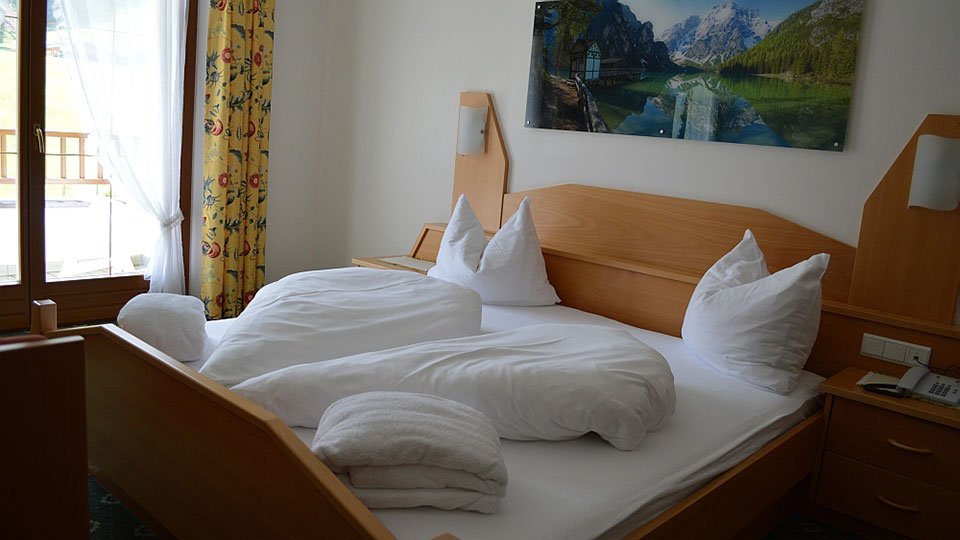 Doppelzimmer Seekofel - Doppelbett